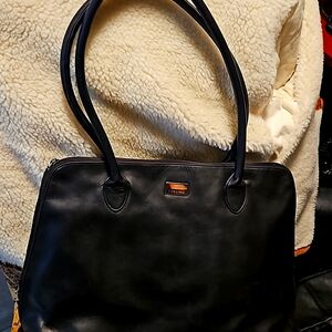Perlina black leather zippered briefcase/tote